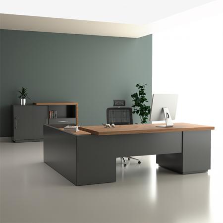 طاولات مكتب بسيطة بأسعار مناسبة